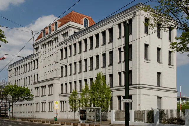 The €10 Billion That Didn't Leave